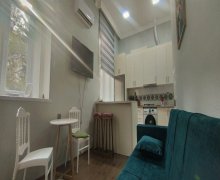 Kirayə (aylıq) Köhnə Tikili İçərişəhər m., Səbail r. Kirayə (aylıq) Köhnə Tikili İçərişəhər m., Səbail r.