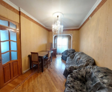 Satılır Köhnə Tikili 9-cu mikrorayon, Binəqədi r.