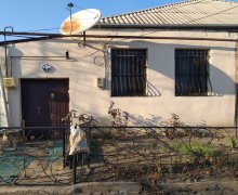 Satılır Həyət evi/villa Gəncə ş. Satılır Həyət evi/villa Gəncə ş.