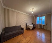 Satılır Köhnə Tikili Yeni Günəşli qəs., Suraxanı r. Satılır Köhnə Tikili Yeni Günəşli qəs., Suraxanı r.