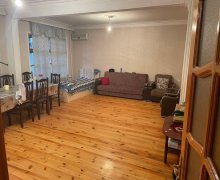 Satılır Köhnə Tikili Neftçilər m., Bakıxanov qəs., Sabunçu r.