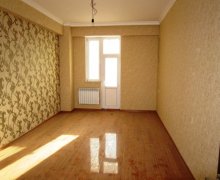 Satılır Yeni Tikili Yeni Günəşli qəs., Suraxanı r.