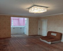 qara qarayevde satilan evler Qara Qarayev m., Nizami r.