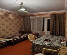 Kirayə (aylıq) Köhnə Tikili Neftçilər m., 8-ci kilometr, Nizami r. Kirayə (aylıq) Köhnə Tikili Neftçilər m., 8-ci kilometr, Nizami r.