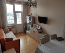 memar ecemide satilan evler Memar Əcəmi m., Nəsimi r.