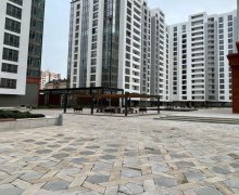 Satılır Yeni Tikili Elmlər akademiyası m., Yasamal qəs., Yasamal r.