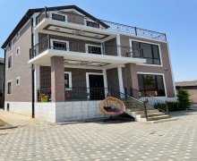 Satılır Bağ evi Azadlıq m., Abşeron r. Satılır Bağ evi Azadlıq m., Abşeron r.