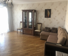 iceri seherde aylıq kiraye evler İçərişəhər m., Səbail r.