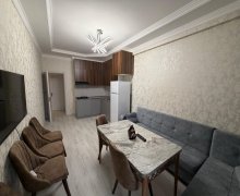 Satılır Yeni Tikili İnşaatçılar m., Yeni Yasamal qəs., Yasamal r.