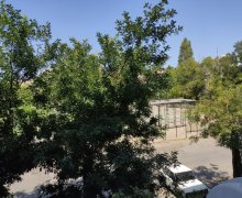 Satılır Köhnə Tikili Memar Əcəmi m., Biləcəri qəs., Binəqədi r.