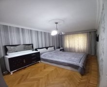 Satılır Köhnə Tikili Neftçilər m., Nizami r.