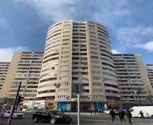 Satılır Yeni Tikili Elmlər akademiyası m., Yasamal r.