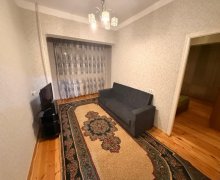 Kirayə (aylıq) Köhnə Tikili 8-ci mikrorayon, Binəqədi r.