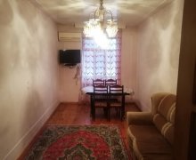 Kirayə (aylıq) Köhnə Tikili Qazax ş.