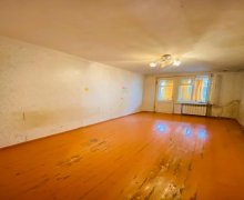 Satılır Köhnə Tikili Elmlər akademiyası m., Yasamal r.