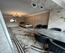 Satılır Köhnə Tikili Elmlər akademiyası m., Yasamal r.