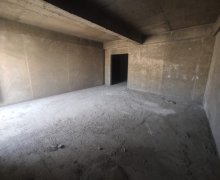 Satılır Yeni Tikili Elmlər akademiyası m., Yasamal r.