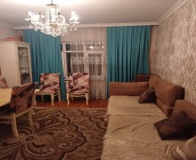 Satılır Köhnə Tikili Əhmədli m., Köhnə Günəşli qəs., Xətai r.