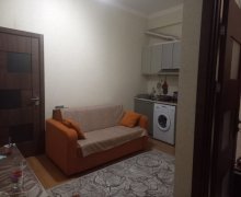 Satılır Yeni Tikili Yeni Günəşli qəs., Suraxanı r.