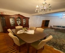 Satılır Köhnə Tikili 8-ci mikrorayon, Binəqədi r.