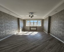 Satılır Köhnə Tikili Xalqlar dostluğu m., 8-ci kilometr, Nizami r.