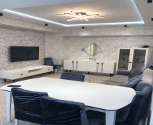 Satılır Yeni Tikili Azadlıq m., Binəqədi qəs., Binəqədi r. Satılır Yeni Tikili Azadlıq m., Binəqədi qəs., Binəqədi r.