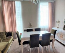 Satılır Köhnə Tikili Neftçilər m., Bakıxanov qəs., Sabunçu r. Satılır Köhnə Tikili Neftçilər m., Bakıxanov qəs., Sabunçu r.