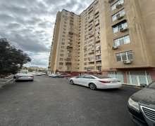 Satılır Yeni Tikili Xalqlar dostluğu m., 8-ci kilometr, Nizami r.