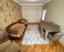 Satılır Yeni Tikili Memar Əcəmi m., 4-cü mikrorayon, Nəsimi r.