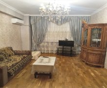 Satılır Yeni Tikili Xırdalan ş. Satılır Yeni Tikili Xırdalan ş.