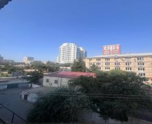 Kirayə (aylıq) Köhnə Tikili Elmlər akademiyası m., Yasamal r. Kirayə (aylıq) Köhnə Tikili Elmlər akademiyası m., Yasamal r.