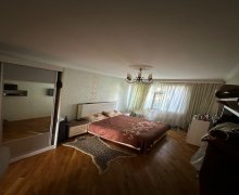 Satılır Köhnə Tikili 9-cu mikrorayon, Binəqədi r.