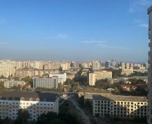 Satılır Yeni Tikili Elmlər akademiyası m., Yasamal r.