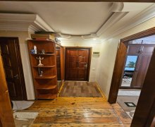 Satılır Köhnə Tikili Neftçilər m., 8-ci kilometr, Nizami r.