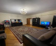 Satılır Yeni Tikili İnşaatçılar m., Yasamal qəs., Yasamal r.