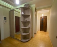 Satılır Yeni Tikili İnşaatçılar m., Yeni Yasamal qəs., Yasamal r.