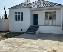 Satılır Həyət evi/villa Sumqayıt ş. Satılır Həyət evi/villa Sumqayıt ş.