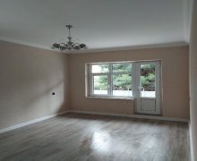 Satılır Köhnə Tikili Xalqlar dostluğu m., Nizami r. Satılır Köhnə Tikili Xalqlar dostluğu m., Nizami r.