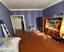 Satılır Köhnə Tikili Nəsimi m., 6-cı mikrorayon, Binəqədi r.