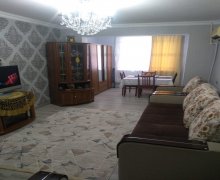 Satılır Köhnə Tikili Xalqlar dostluğu m., 8-ci kilometr, Nizami r.