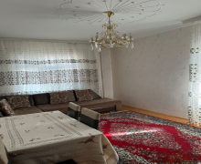 Satılır Köhnə Tikili İnşaatçılar m., Yeni Yasamal qəs., Yasamal r.