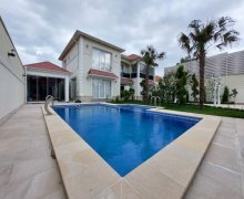 Satılır Bağ evi Binə qəs., Xəzər r.