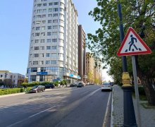 Продажа Вторичка м. Эльмляр Академиясы м., Ясамал р.
