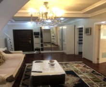 Satılır Yeni Tikili Memar Əcəmi m., Nəsimi r.