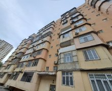 Satılır Köhnə Tikili Elmlər akademiyası m., Yasamal r.