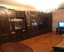 Satılır Köhnə Tikili Neftçilər m., Bakıxanov qəs., Sabunçu r. Satılır Köhnə Tikili Neftçilər m., Bakıxanov qəs., Sabunçu r.