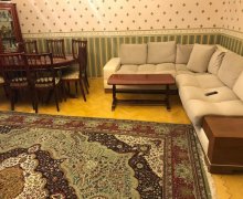 Satılır Köhnə Tikili Azadlıq m., 8-ci mikrorayon, Binəqədi r.