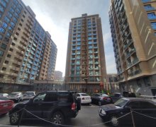 Satılır Yeni Tikili Nizami m., Nəsimi r.