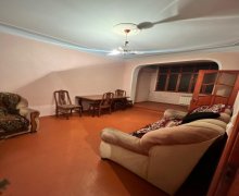 genclikde evlerin qiymeti Gənclik m., Nərimanov r.