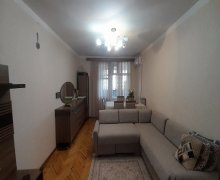 Satılır Köhnə Tikili Nizami m., Yasamal r.